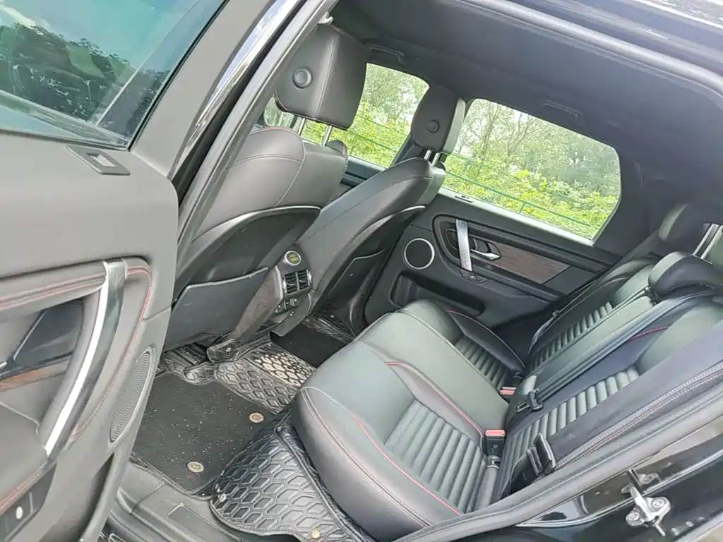 Land Rover Discovery Sport 2021 — фото 17