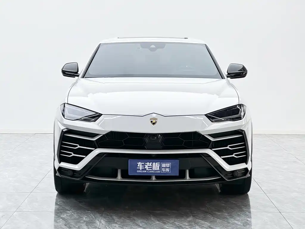 Lamborghini Urus 2020 — фото 2