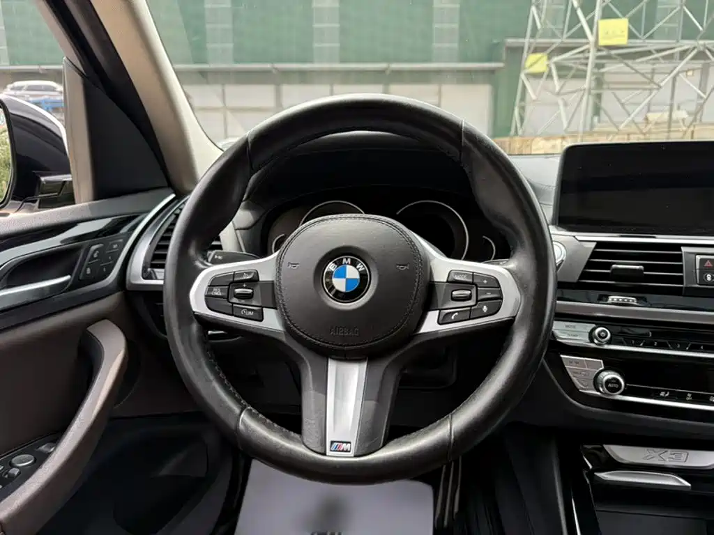 BMW X3 2018 — фото 10