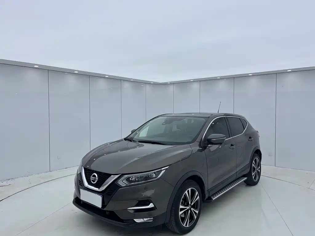 Nissan Qashqai 2021 — фото 1
