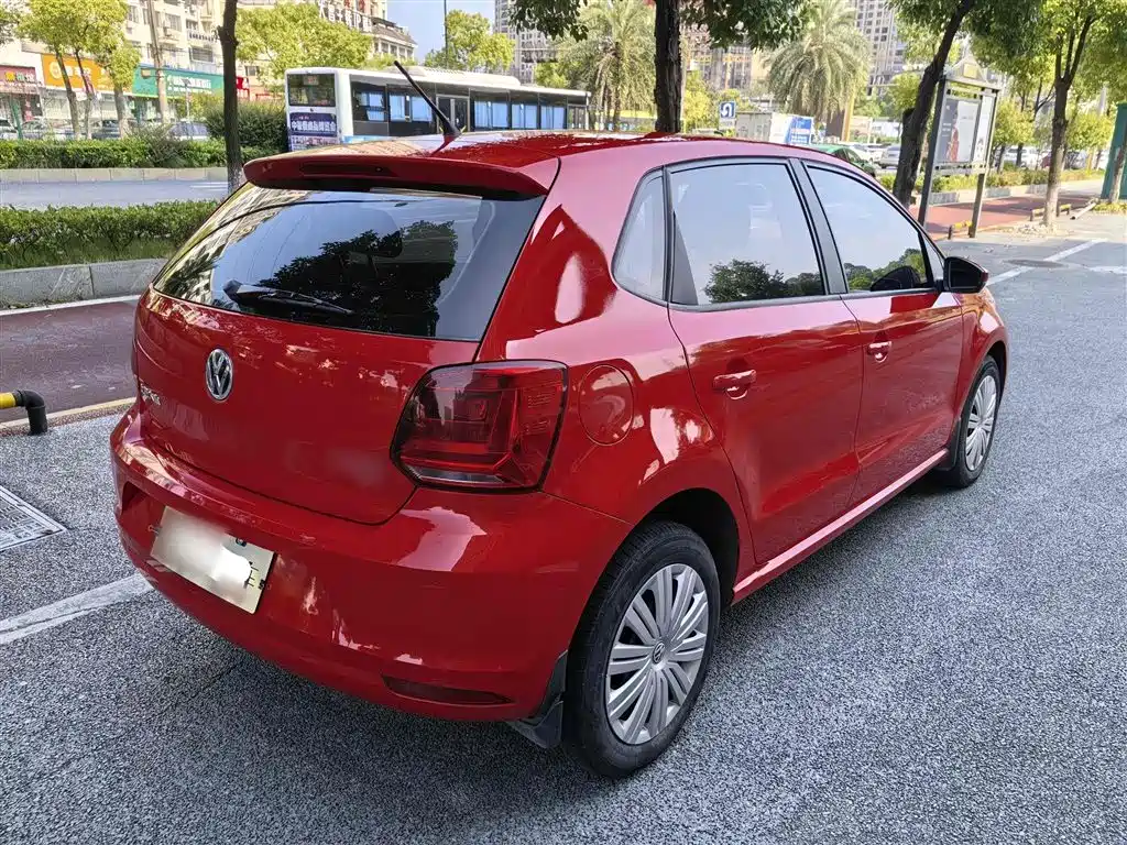 Volkswagen Polo 2018 — фото 25