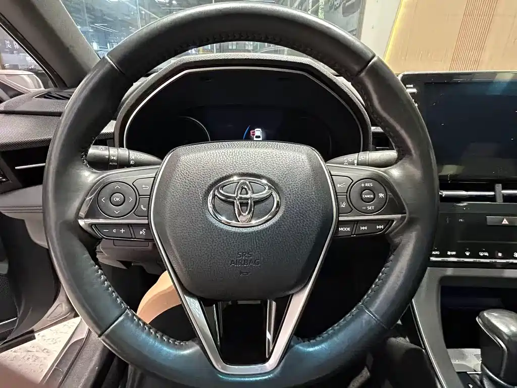 Toyota Avalon 2019 — фото 13