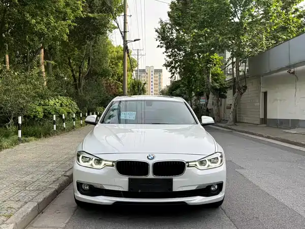 BMW 3 Series 2017