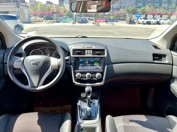 Nissan Tiida 2019