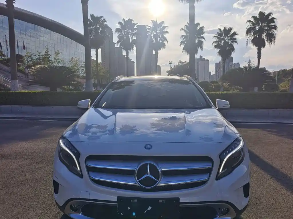 Mercedes-Benz GLA 2016 — фото 13
