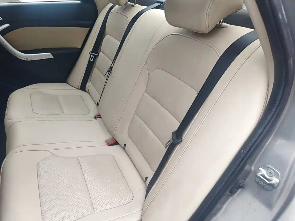 Changan V7 2017 — фото 13