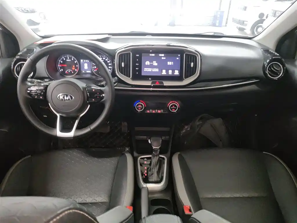 Kia KX1 2018 — фото 12
