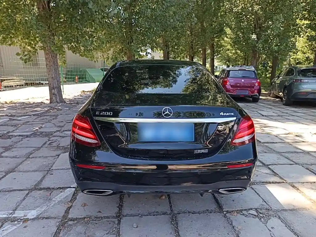Mercedes-Benz E-Class 2017