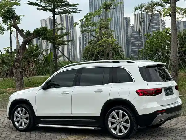 Mercedes-Benz GLB 2020