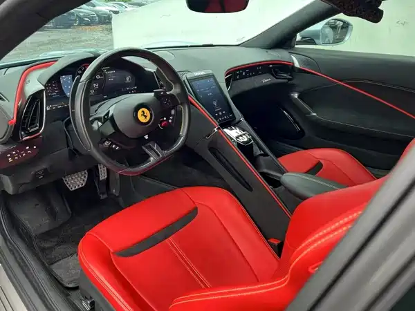 Ferrari Roma 2021