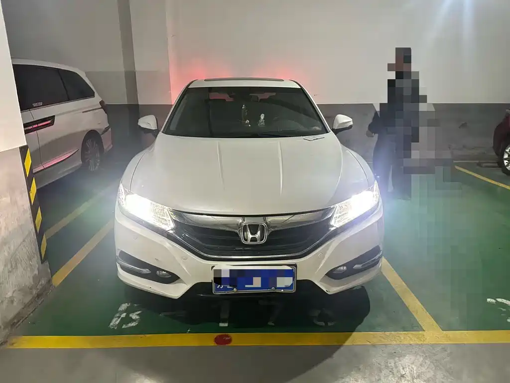 Honda Spirior 2016 — фото 2
