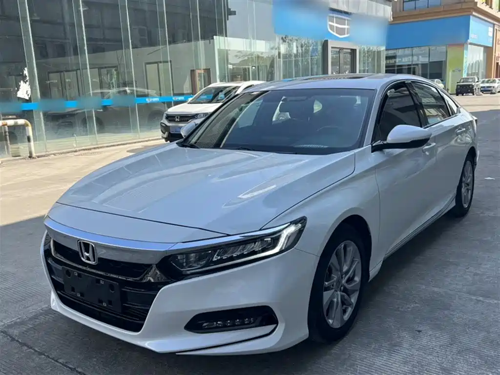 Honda Accord 2018 — фото 2