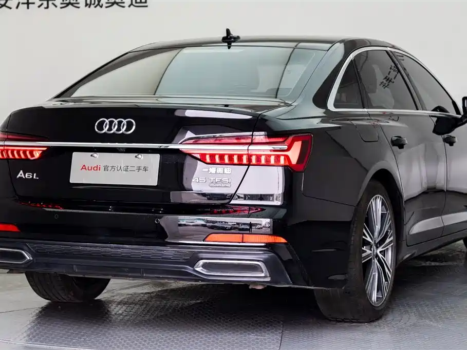 Audi A6L 2019 — фото 20