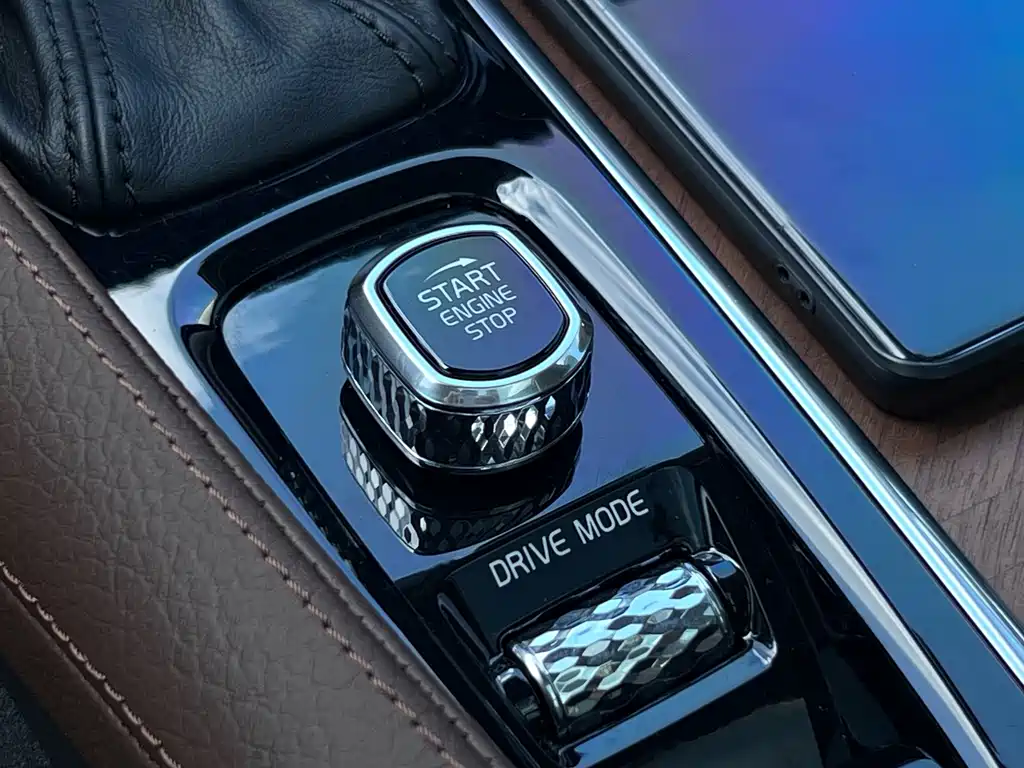 Volvo S90 2018 — фото 13