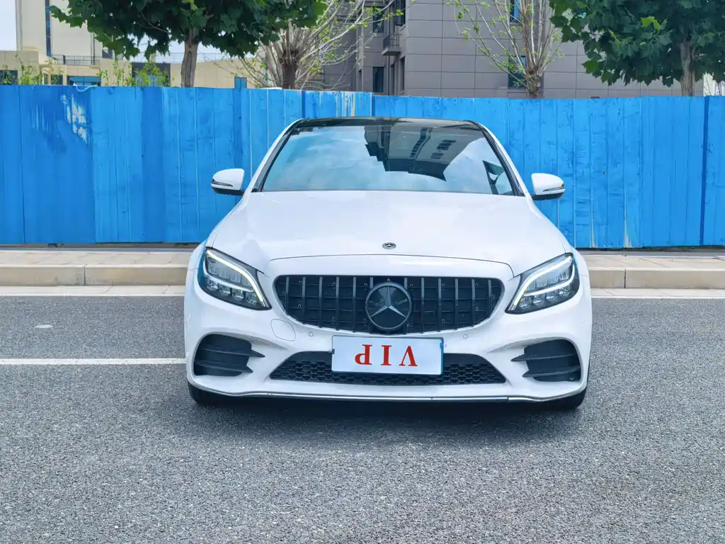 Mercedes-Benz C-Class 2021