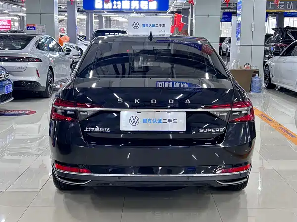 Skoda Superb 2023