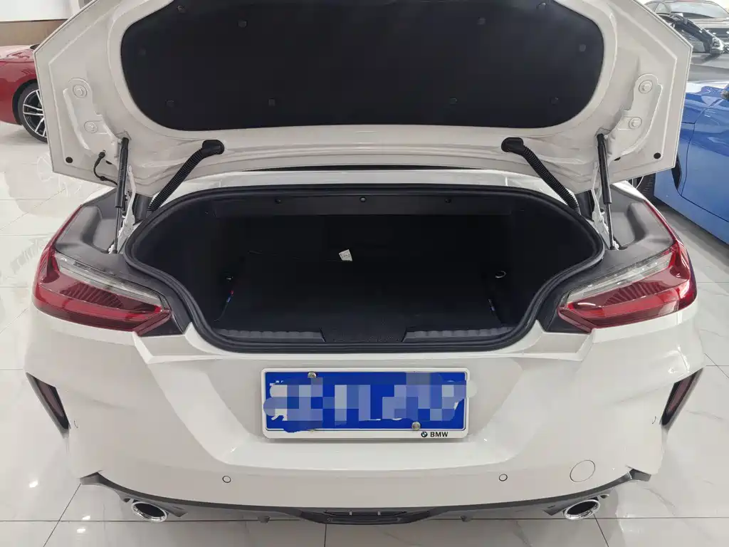 BMW Z4 2023 — фото 14