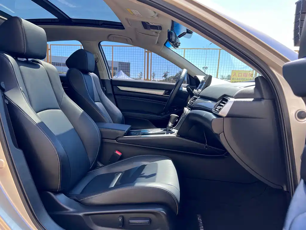 Honda Inspire 2019 — фото 9
