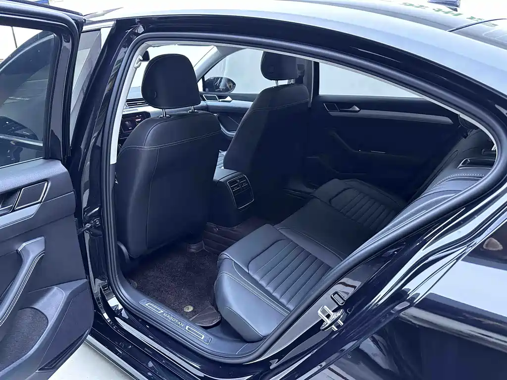 Volkswagen Magotan 2024