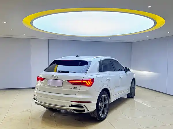 Audi Q3 2022