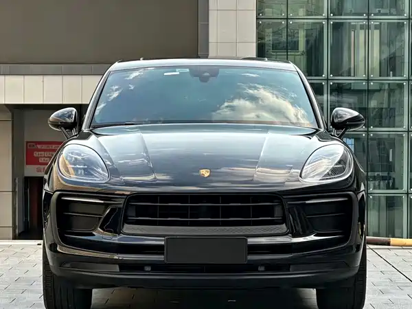 Porsche Macan 2022