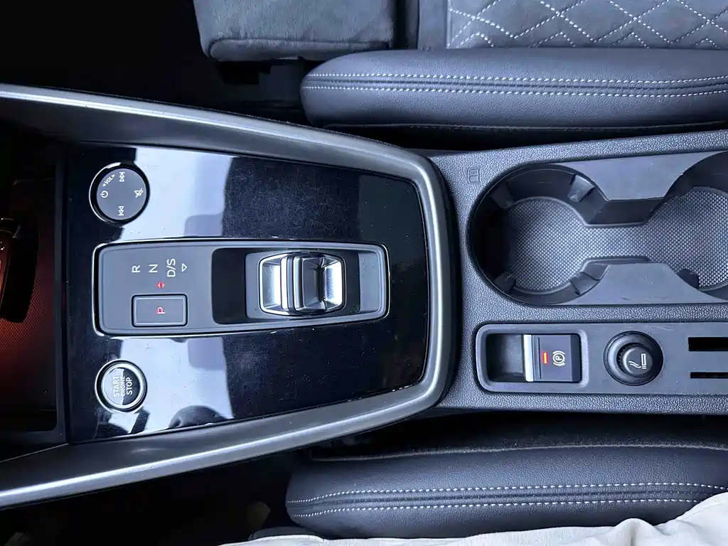 Audi A3 2022 — фото 15