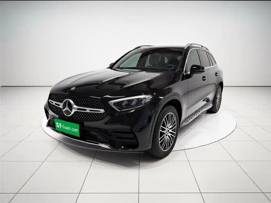 Mercedes-Benz GLC 2025