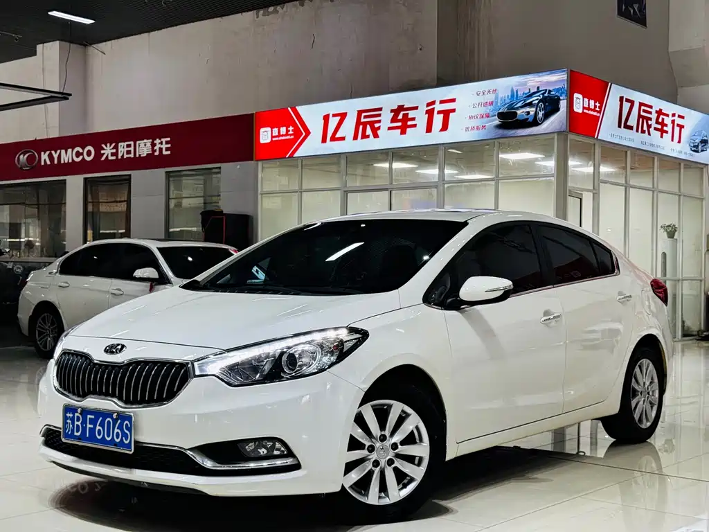 Kia K3 2013