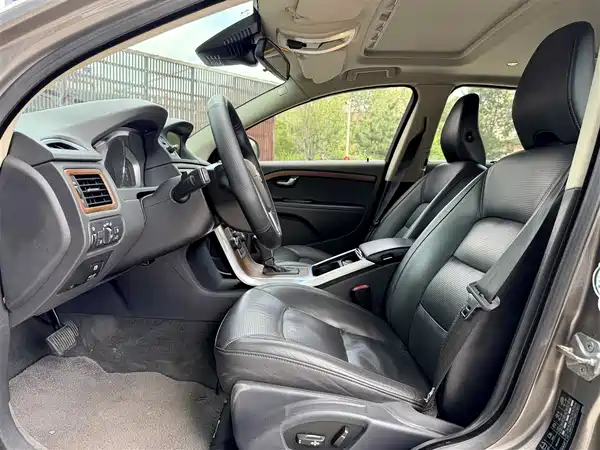 Volvo S80L 2015