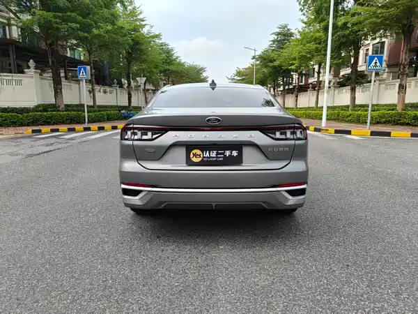 Ford Mondeo 2025