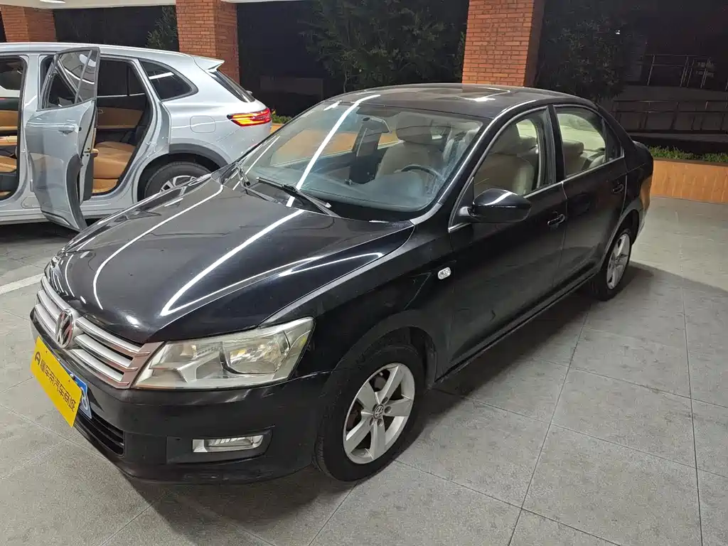 Volkswagen Santana 2013
