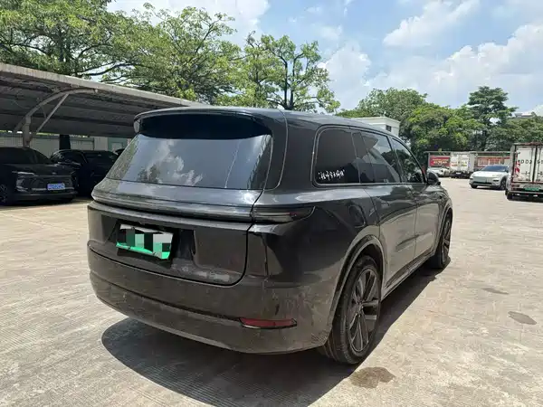 Li Auto L9 2022