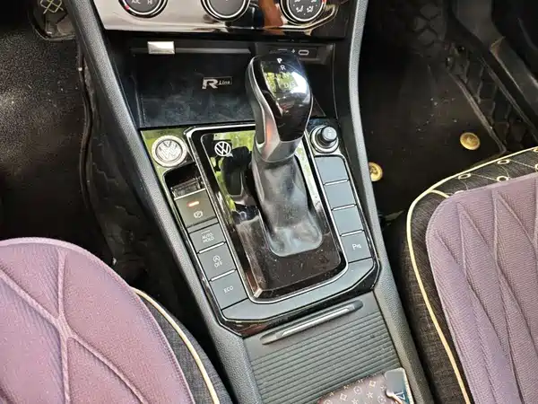Volkswagen Sagitar 2023