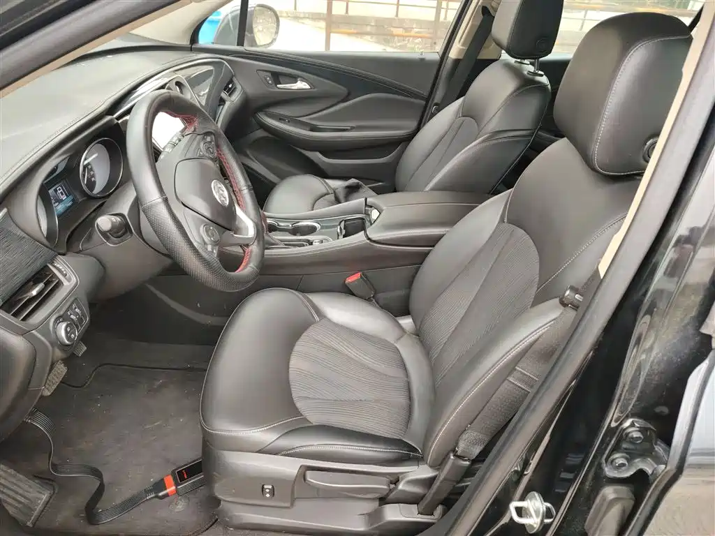 Buick Envision Plus 2017 — фото 15