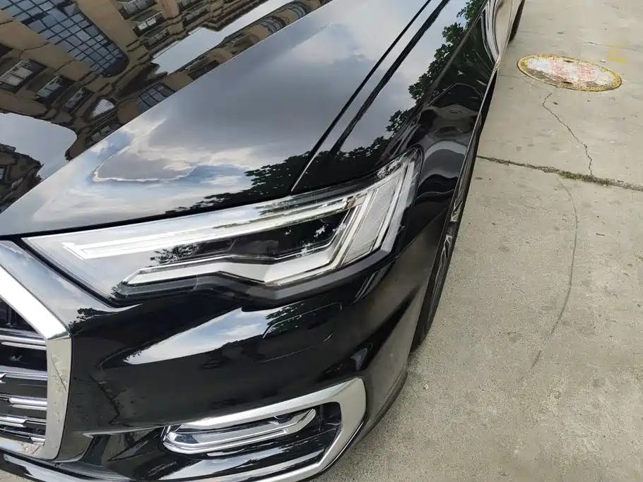 Audi A6L 2025