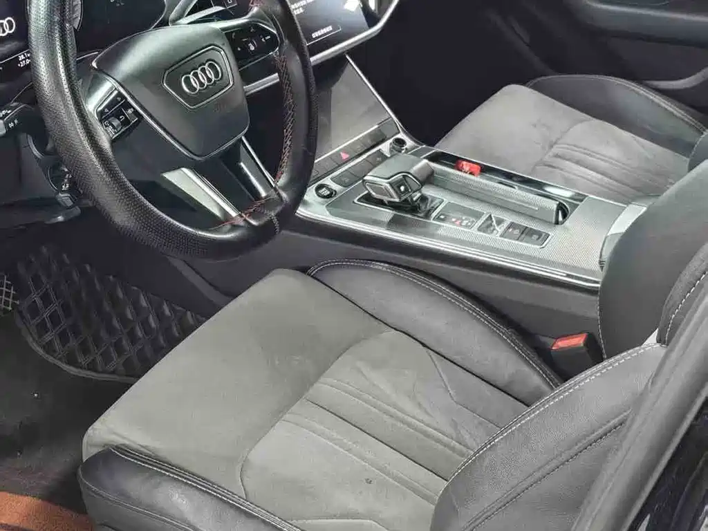 Audi A6L New Energy 2021 — фото 4