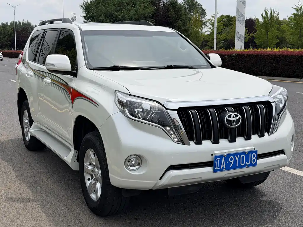 Toyota Prado 2016