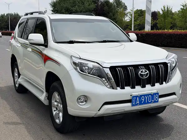 Toyota Prado 2016
