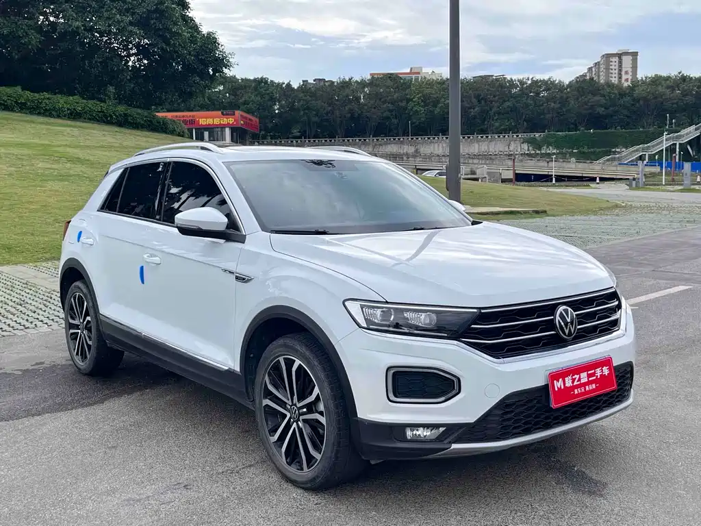 Volkswagen T-Roc 2022 — фото 8