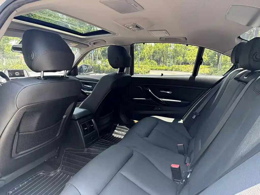 BMW 3 Series 2017