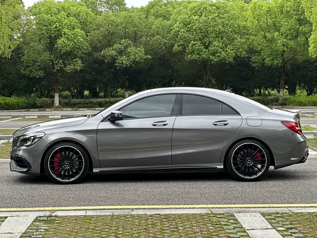 Mercedes-Benz CLA AMG 2019