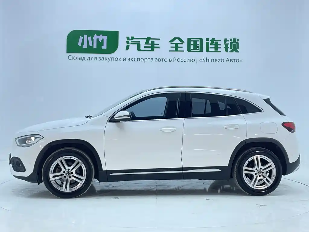 Mercedes-Benz GLA 2021