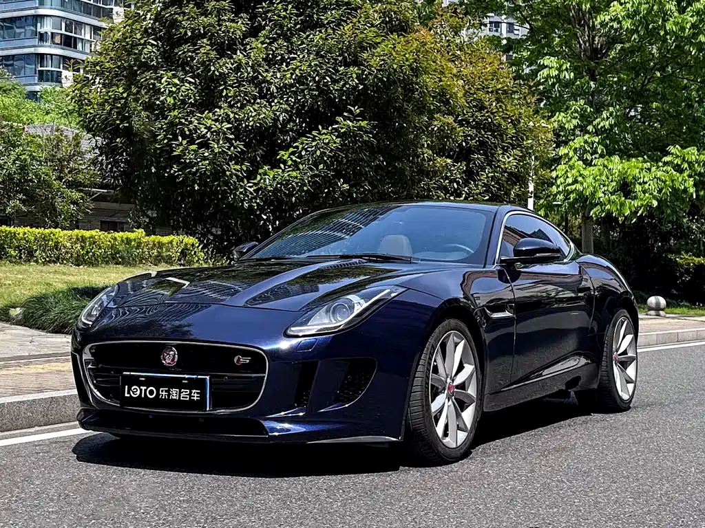 Jaguar F-TYPE 2015
