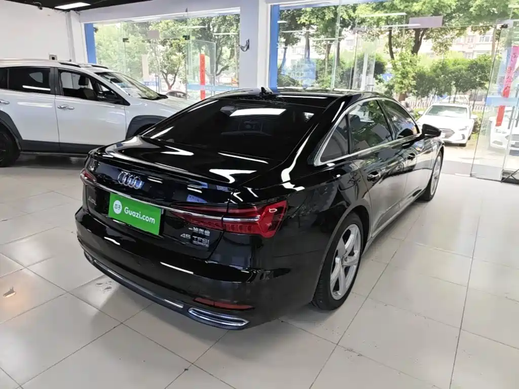 Audi A6L 2019