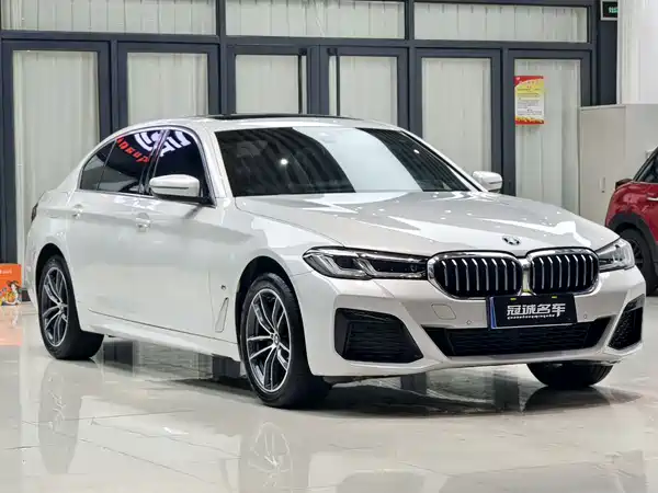 BMW 5 Series 2022