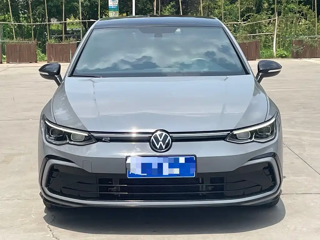 Volkswagen Golf 2023