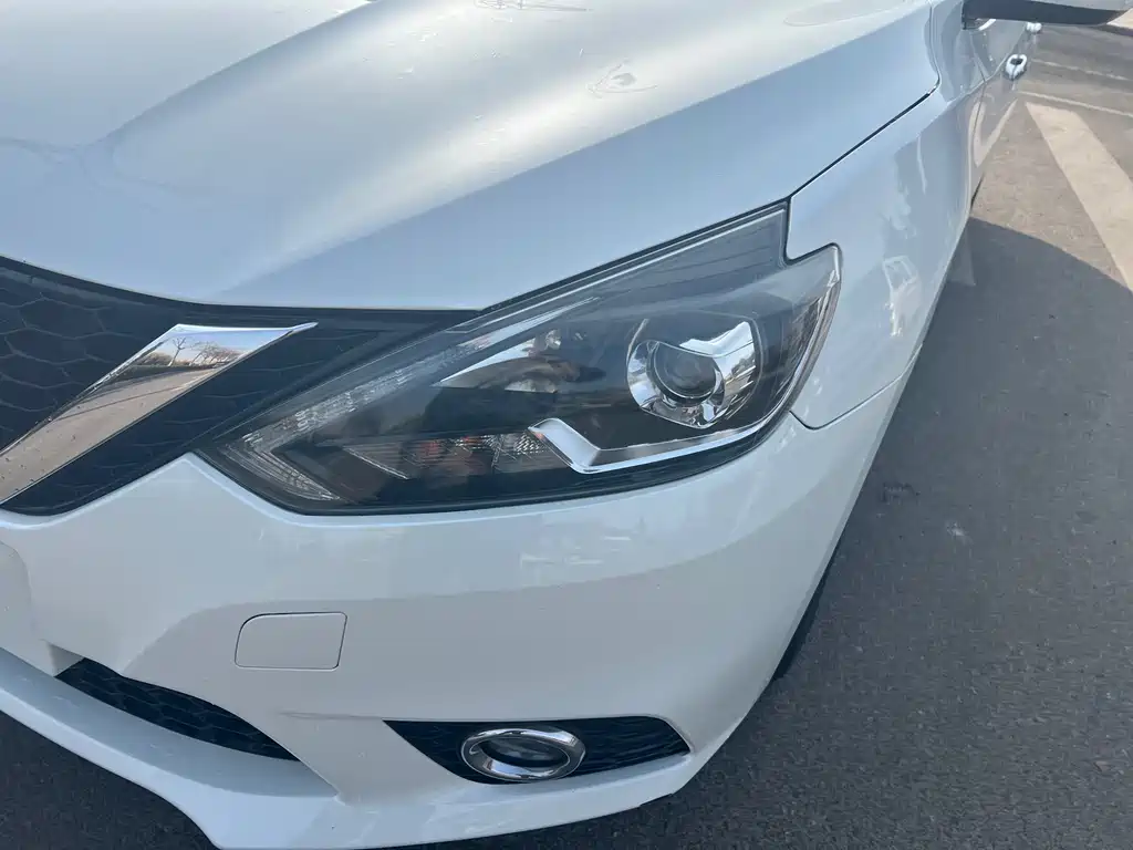 Nissan Sylphy 2018 — фото 15