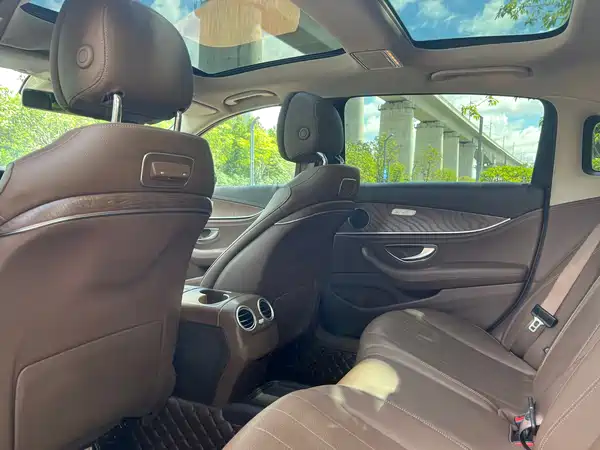 Mercedes-Benz E-Class 2018
