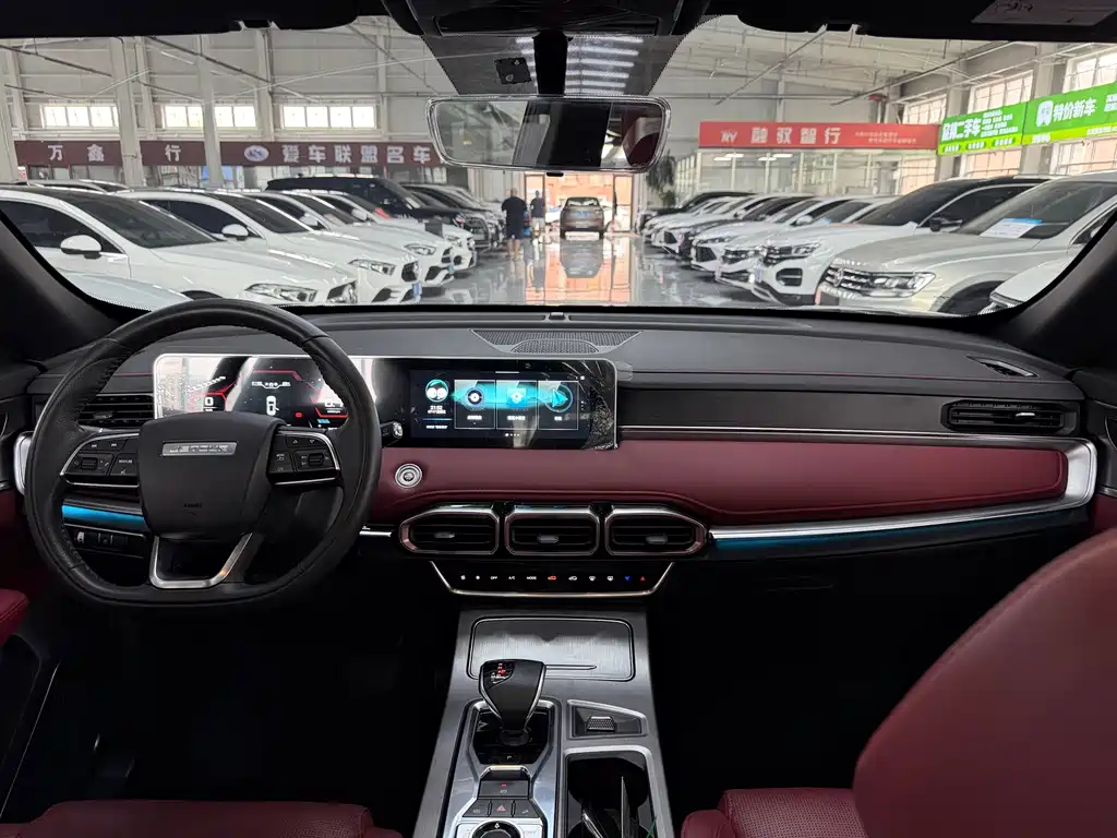 Jetour Jietu X70 PLUS 2022 — фото 15