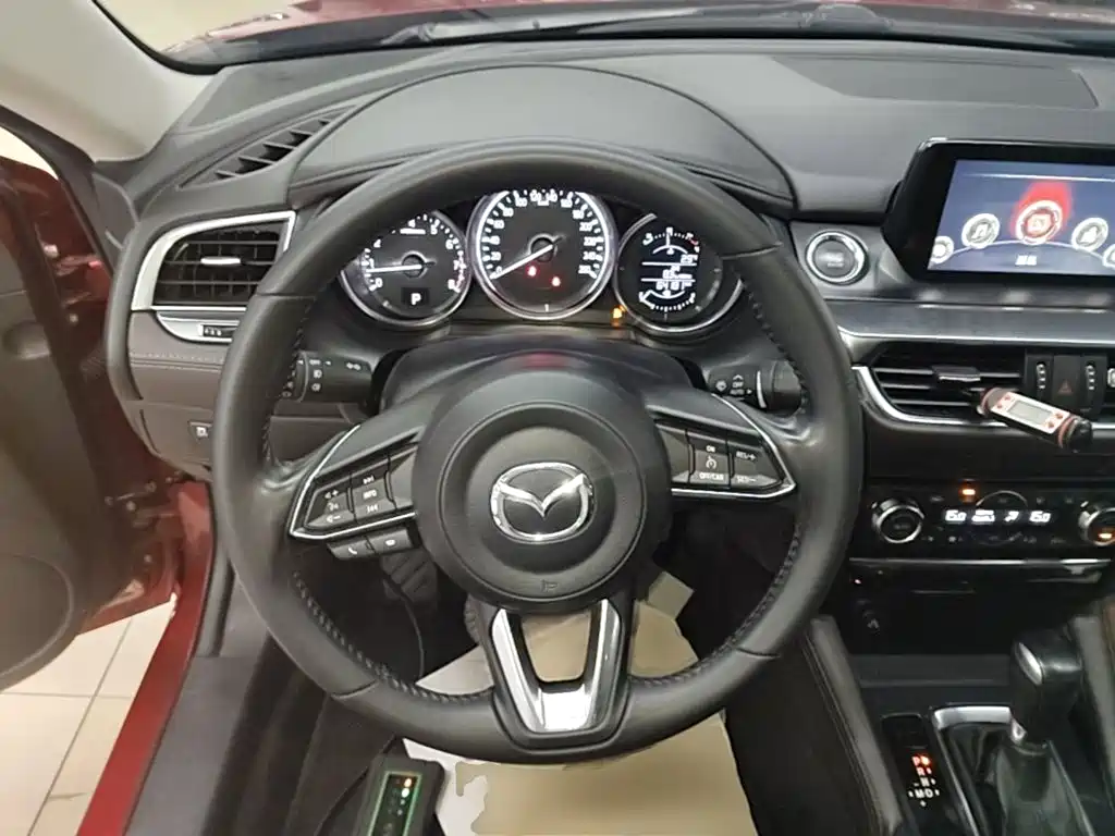 Mazda Atenza 2019 — фото 11